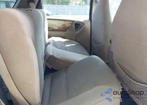 2001 Ford Escape Xlt from USA, damaged, VIN 1FMCU04161KF64662